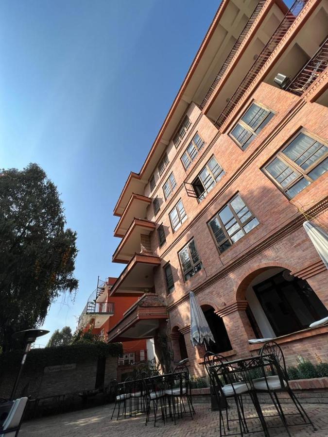 Summit Hotel Lalitpur Esterno foto