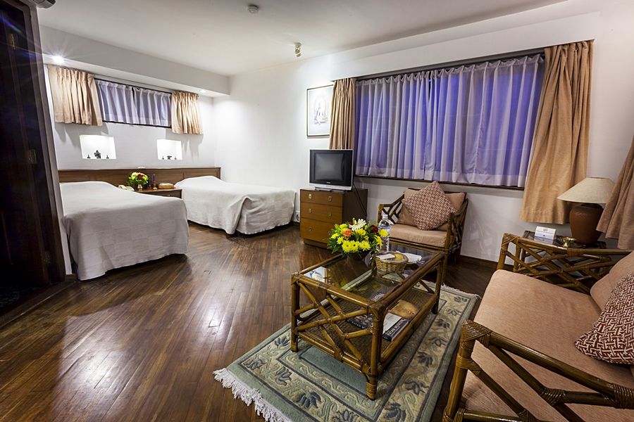 Summit Hotel Lalitpur Esterno foto