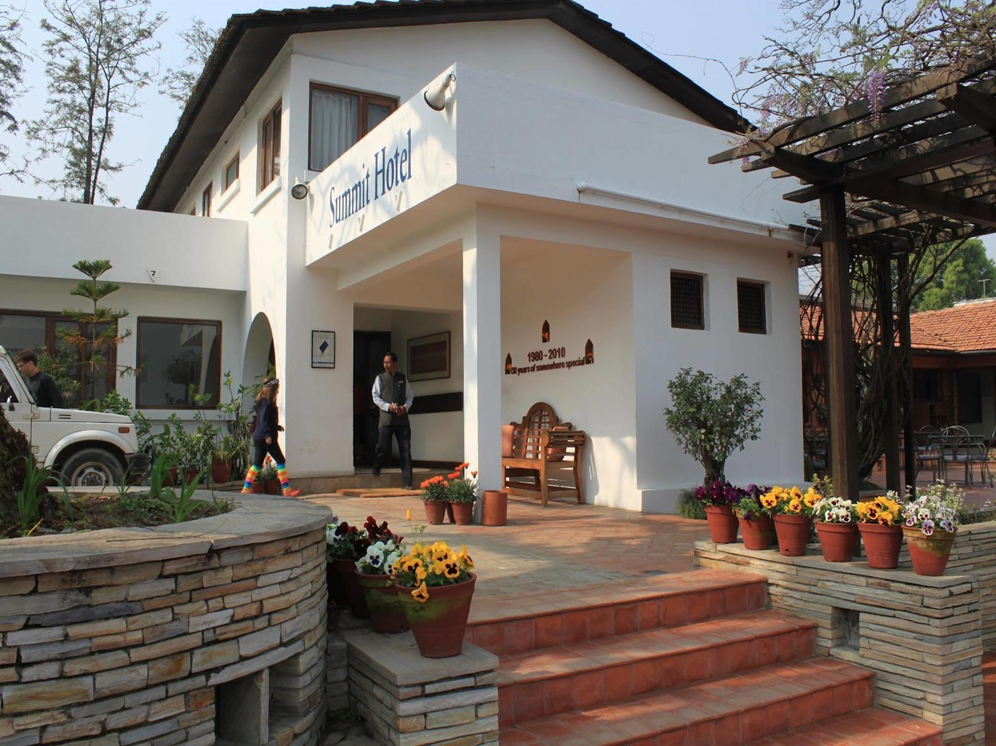Summit Hotel Lalitpur Esterno foto